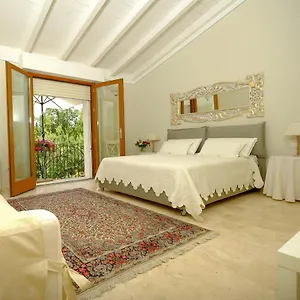  Couette-café Corte Dei Mirti, Signorili Italie